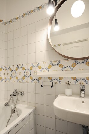 Bathroom - A Place Like Home Apartamenty Wiewiorcza (Gdansk)