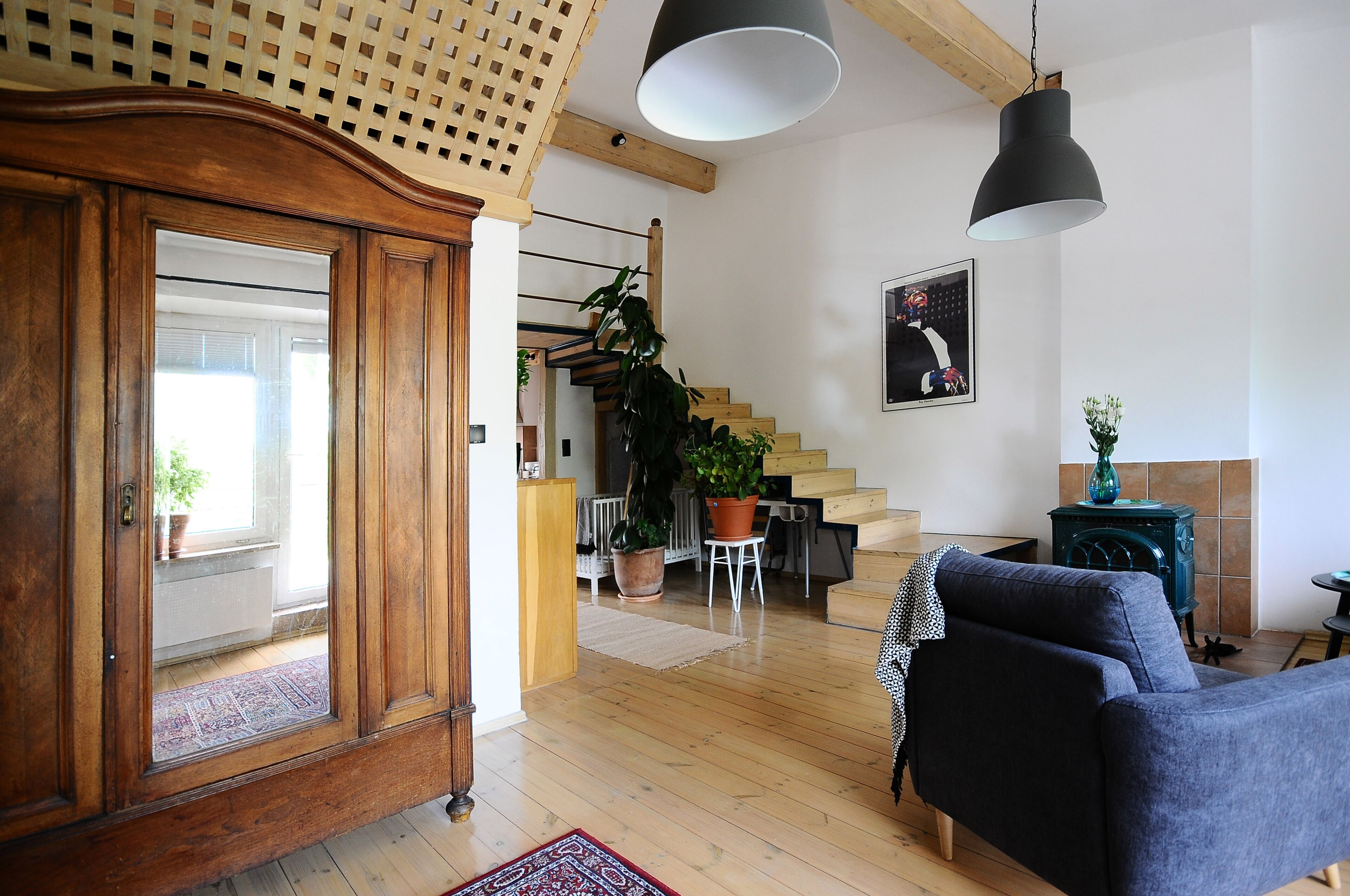 Loft | Living area | Flat-screen TV