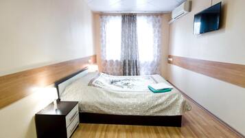 Blackout drapes, iron/ironing board, free WiFi, bed sheets