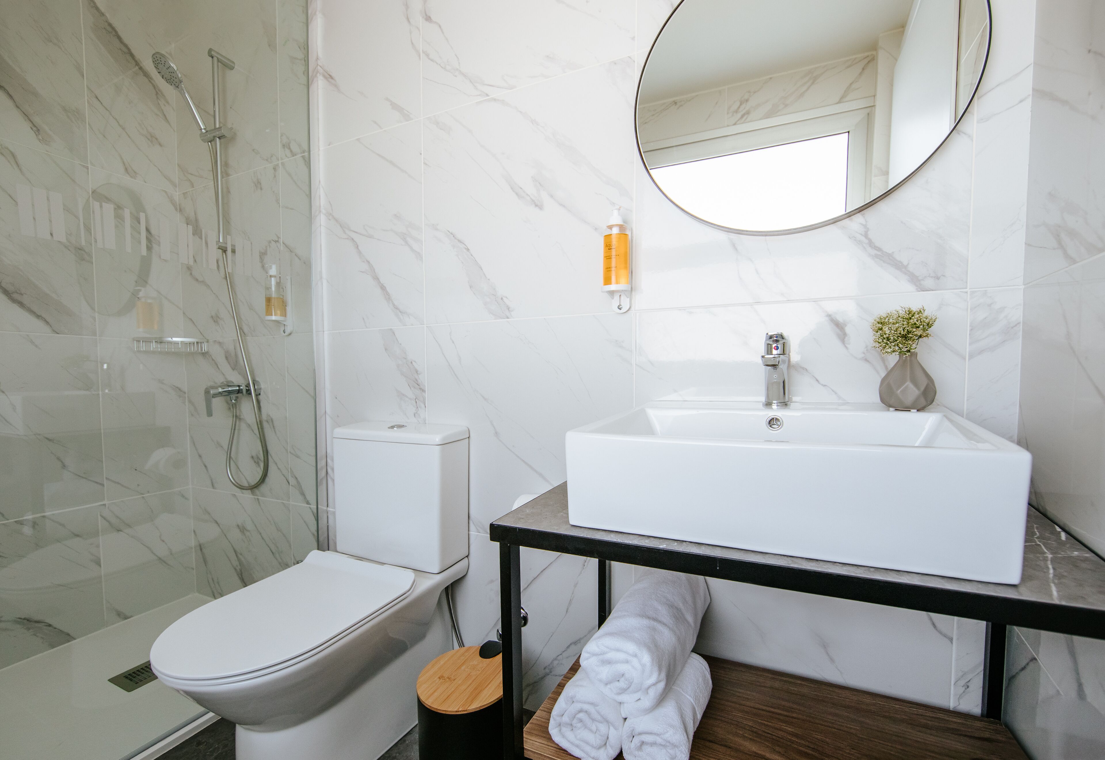 junior suite | 1 bedroom, premium bedding, in-room safe, soundproofing