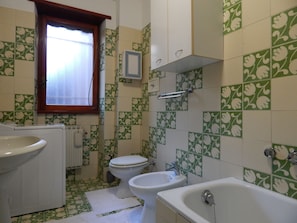 مجففات شعر، مناشف