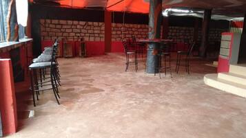 Bar (en la propiedad)