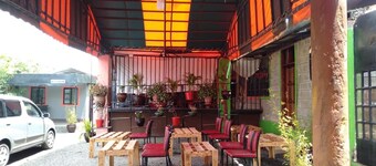 Korompoi Motel