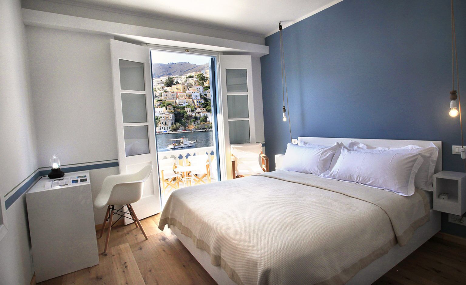 Double Room, Balcony | In-room safe