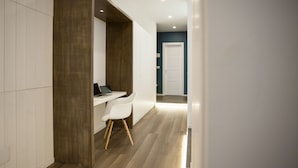 Interior detail - Dimora Mefite Self Check-in (Matera)