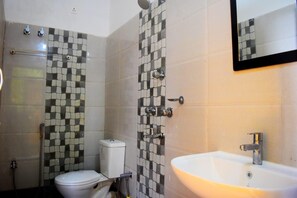 Bathroom - Hotel Krusti Resort (Puri)