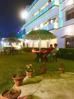 Courtyard view - Hotel Krusti Resort (Puri)
