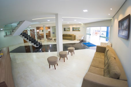 Lobby. Hotel Royal