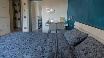 1 camera, Wi-Fi, lenzuola