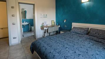 1 camera, Wi-Fi, lenzuola