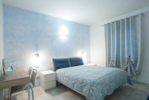 Classic Triple Room   BLU ROOM