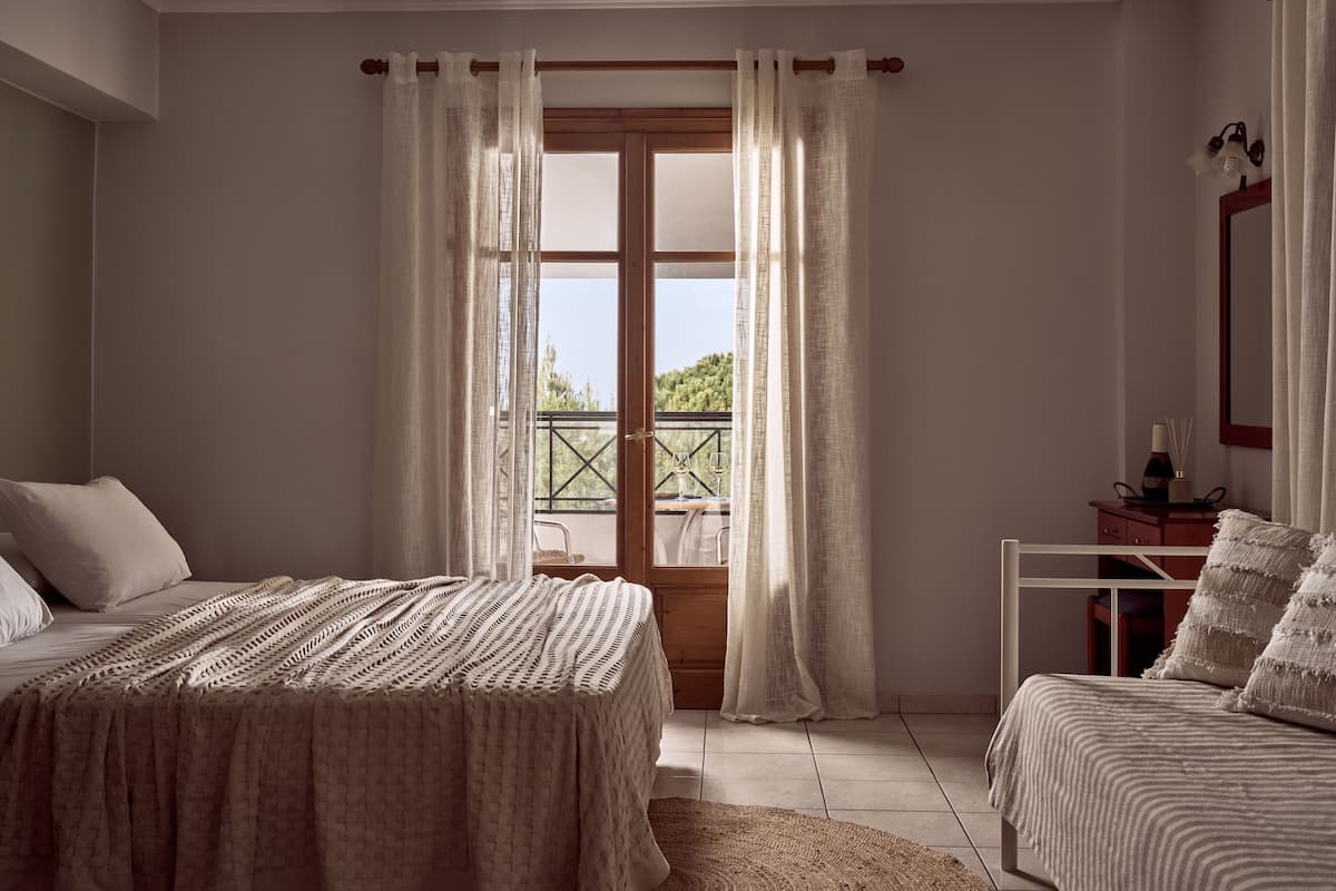 Estudio | 1 habitación, tabla de planchar con plancha, wifi gratis y ropa de cama