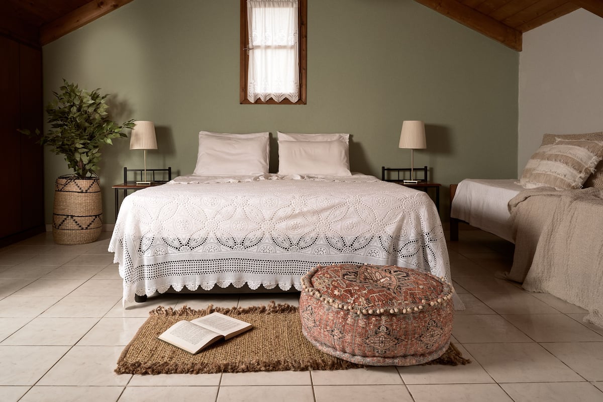 Loft | 1 habitación, tabla de planchar con plancha, wifi gratis y ropa de cama