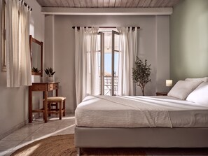 Fer et planche à repasser, Wi-Fi gratuit, draps fournis