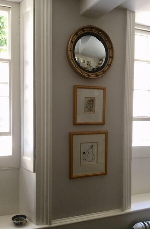 Entrada al alojamiento