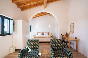 Romantic Suite | Premium bedding, Select Comfort beds, individually decorated