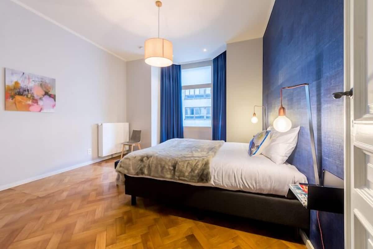 2 camere, con stile personalizzato, con arredamento individuale
