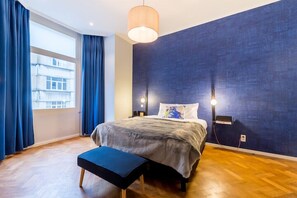 2 bedrooms, individually decorated, individually furnished, desk - Smartflats Diamant (Antwerp)