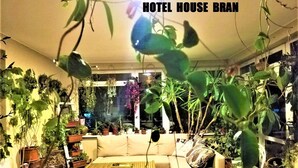 Garden - Hotel House Bran (Busteni)