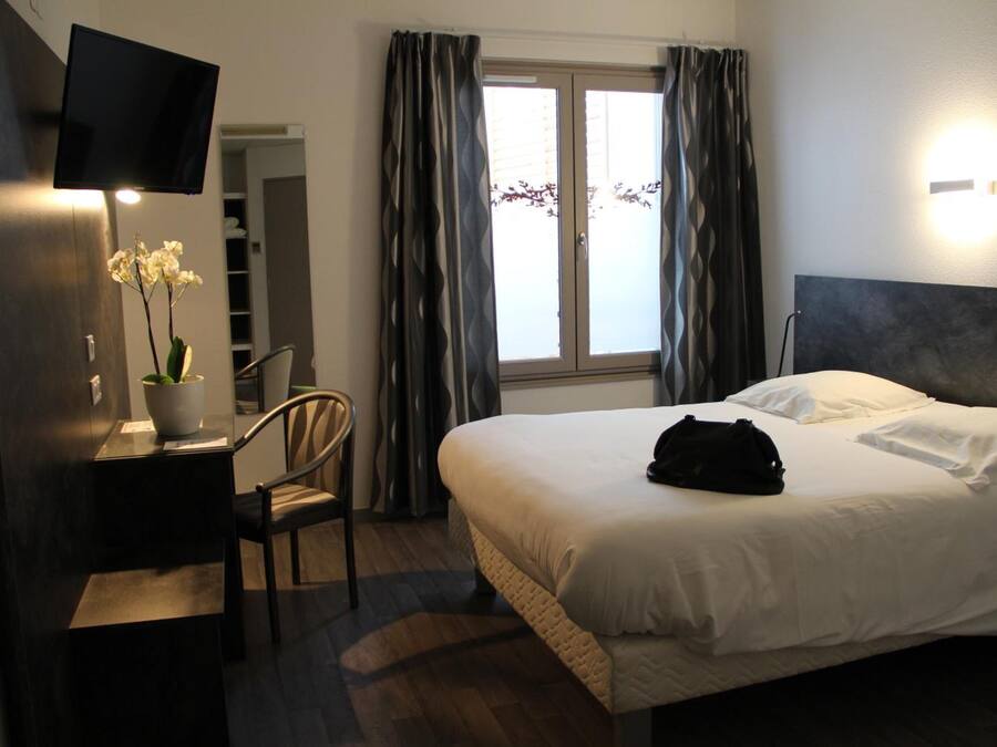 Literie de qualité supérieure, matelas mémoire de forme, bureau