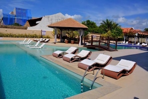 Piscina externa