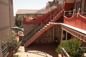 Studio | Balcony view - Studio Apartment on the Beach (Becici)