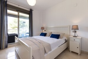 3 habitaciones, tabla de planchar con plancha y wifi gratis 