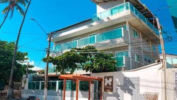 Fachada da propriedade