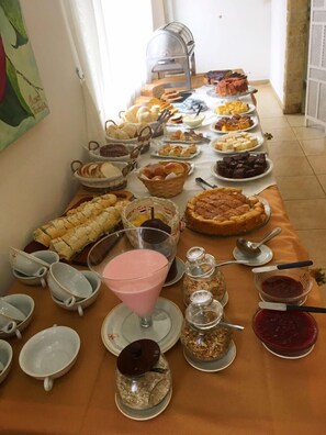 Dagelijks ontbijtbuffet inbegrepen