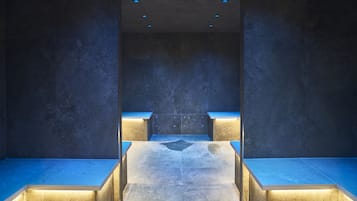 Couples treatment rooms, sauna, hot tub, steam room, body treatments