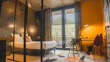 Comfort Double Room | 1 bedroom, in-room safe, individually decorated, individually furnished