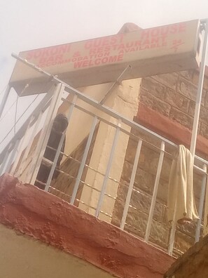 Exterior detail - Sokoni Guest House (Nairobi)