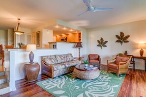 Smart TV - Beautiful, additional new updates, golf course views!  Huge 2/2 K. Royal #A301  (Lahaina)