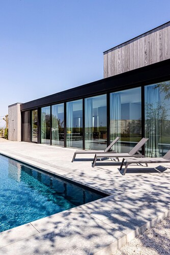 Luxury, design and tranquility. Unique country villa. Private heated pool & sauna