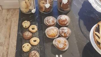 Colazione a buffet inclusa, servita tutte le mattine