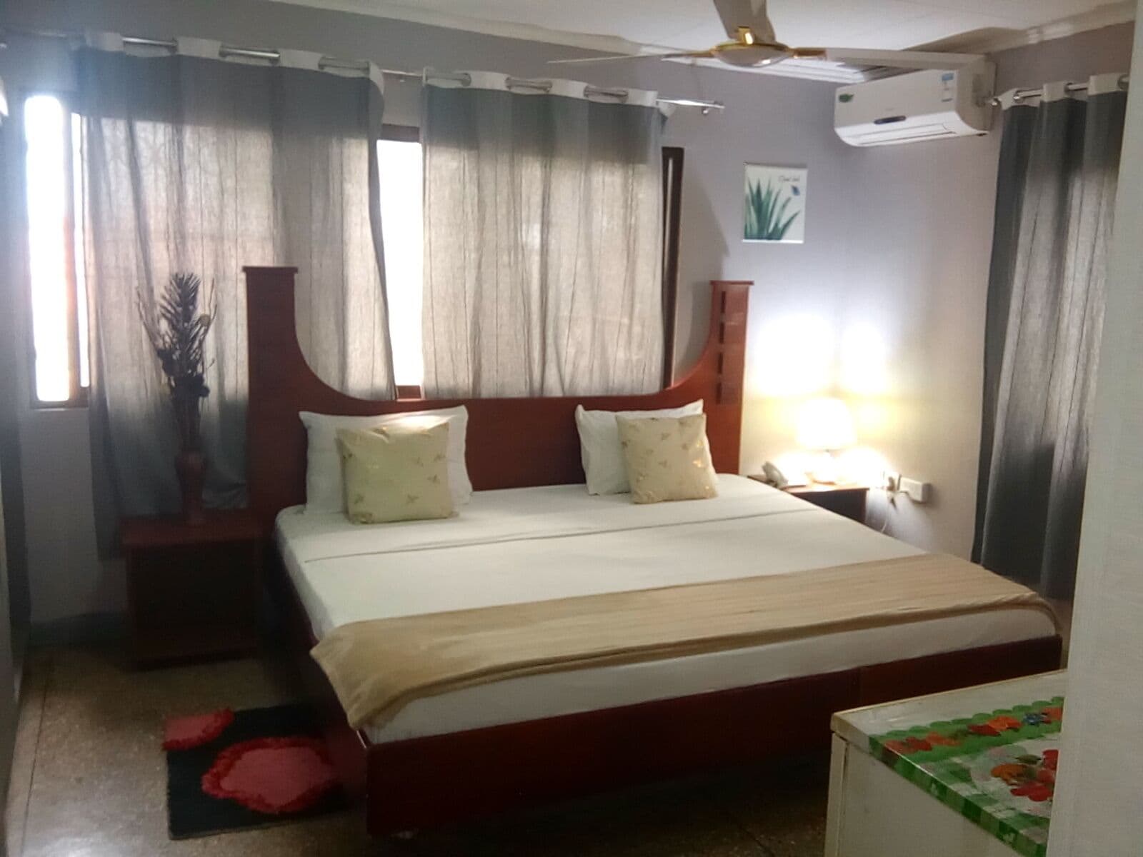 Executive Double or Twin Room | Desk, laptop workspace, free WiFi