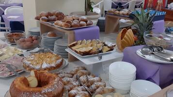 Lunch and dinner served, local cuisine