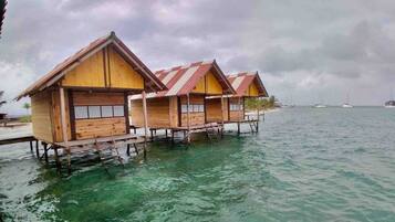 Panoramic Cabin, 2 Double Beds, Ocean View, Overwater | Individually decorated, individually furnished