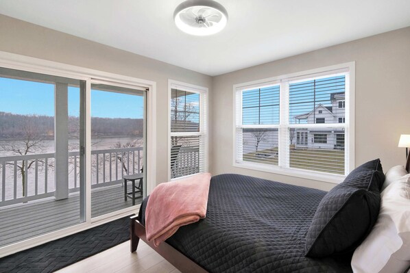 3 bedrooms, free WiFi, bed sheets