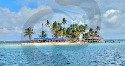 San Blas Secluded Paradise Beach Cabins