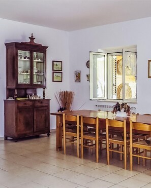 Apartment, 3 Bedrooms, Terrace | In-room dining - Agriturismo Torre Mannella (Citta Sant'Angelo)