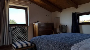 Maison, 2 chambres, cĂŽtĂ© jardin | Ăquipements de la chambre