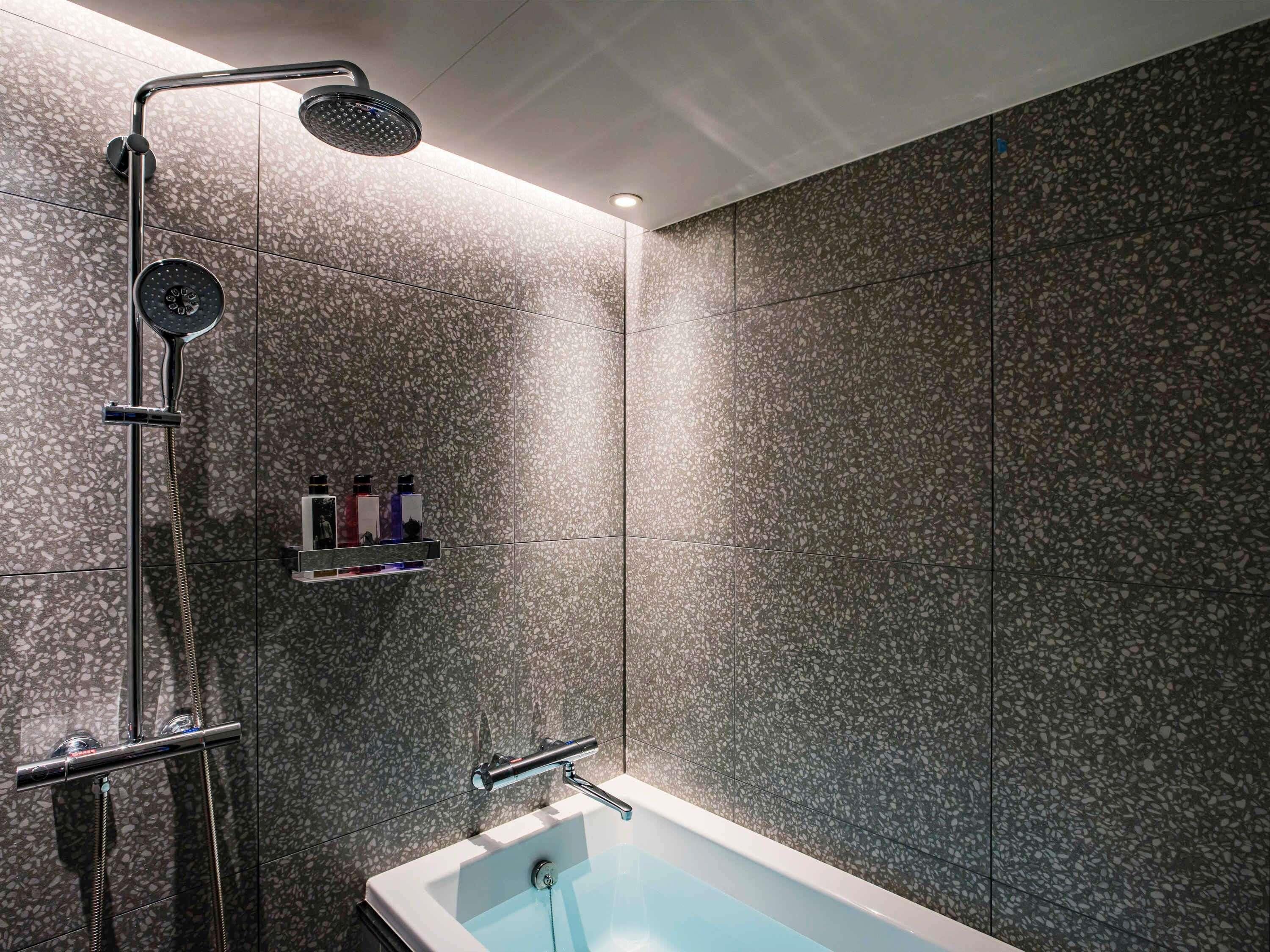 Couette en duvet d'oie, coffres-forts dans les chambres, Wi-Fi gratuit