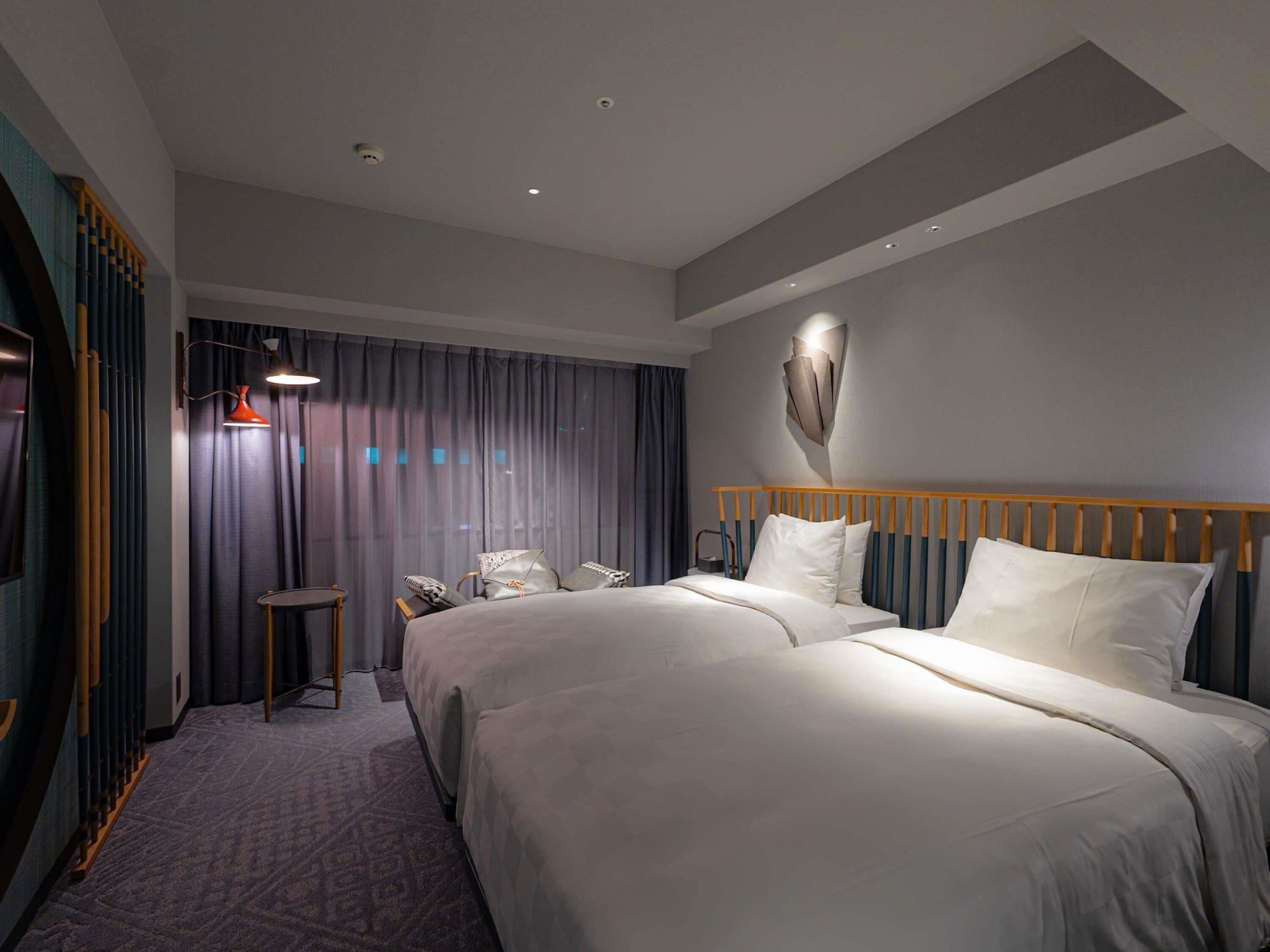 Couette en duvet, coffre-fort, accès au Wi-Fi (inclus), literie fournie