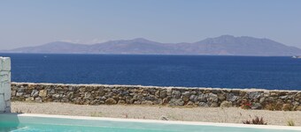 Mykonos Earth Suites - Adults Only