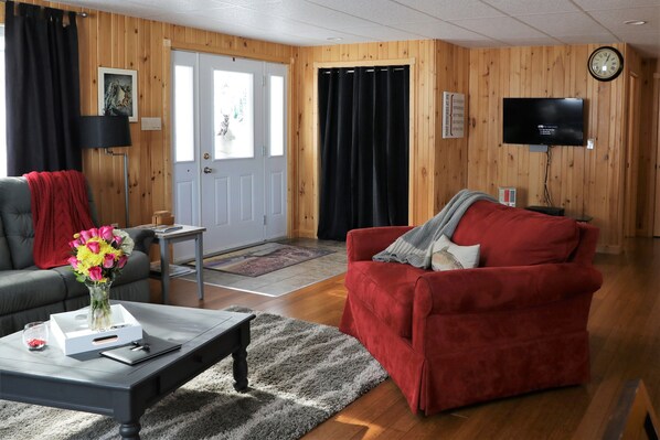 Comfort Cottage | Living room