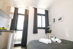 Iron/ironing board, free WiFi, bed sheets - Gabriel Apartments - Jaffa Street - Next To Market (Jerusalem)