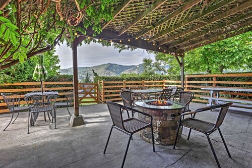 Chelan Farmhouse - Private Pool - Endless Lawns - Close to Lake