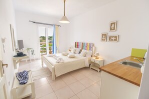 Dobbeltrom, sjøutsikt | Individuelt dekorert, individuelt innredet og barnesenger (inkludert)