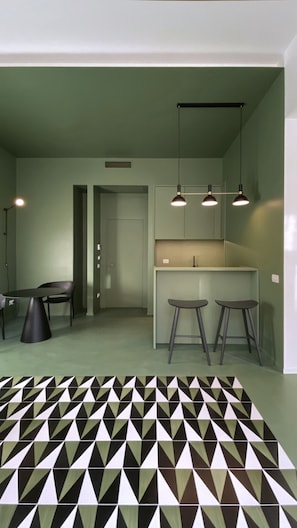 Design Condo, 1 Bedroom | Living area
